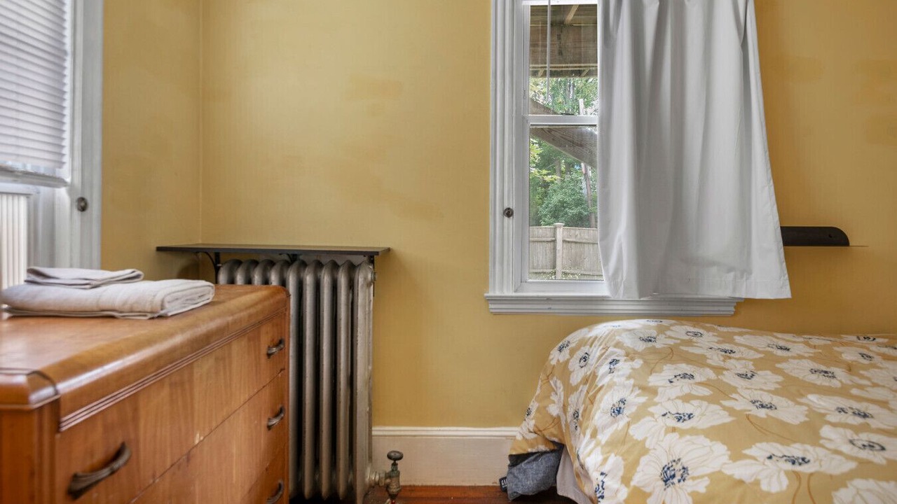 Photo of Bedroom in West End