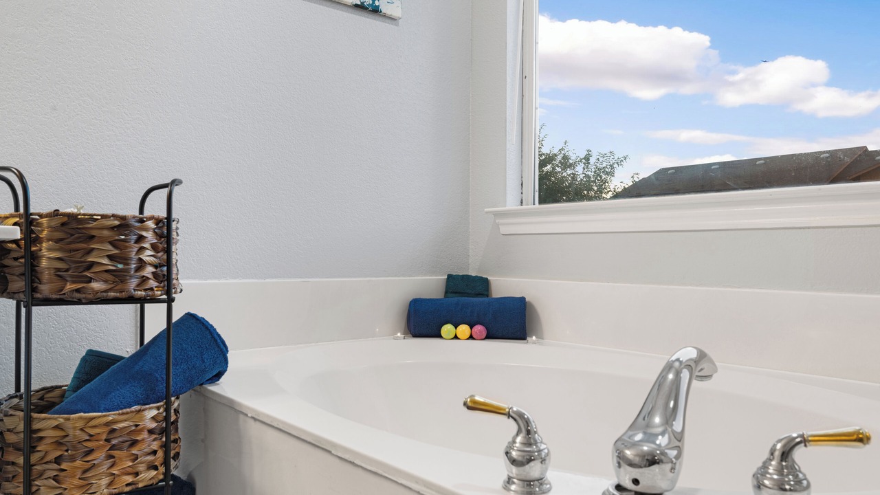 Photo of Bathroom in Fossil Creek
