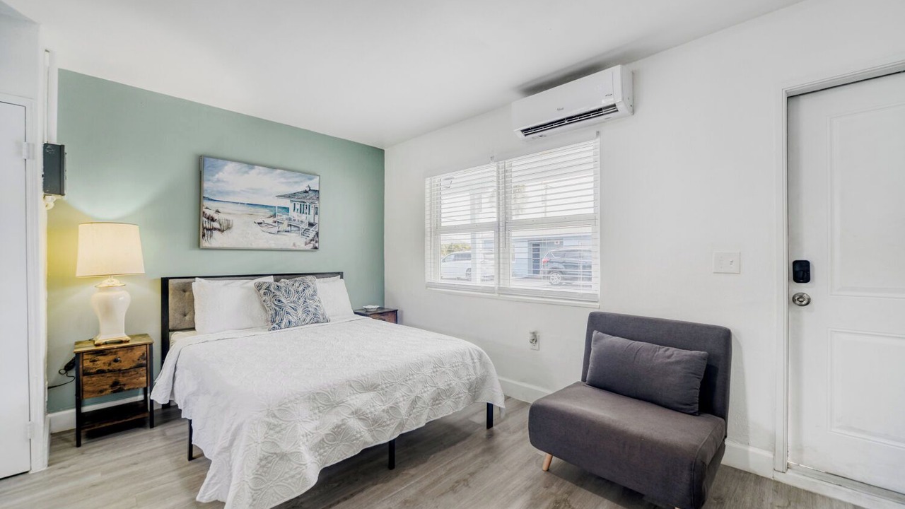 Photo of Bedroom in Tropic