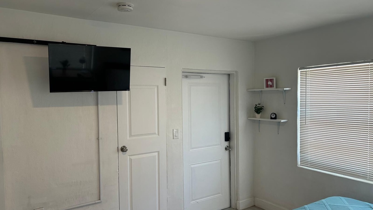 Photo of Bedroom in Tropic
