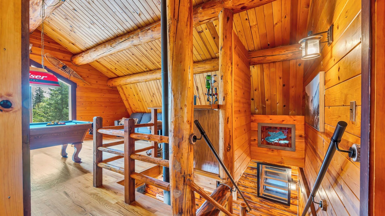 Photo of Bedroom in Twain Harte