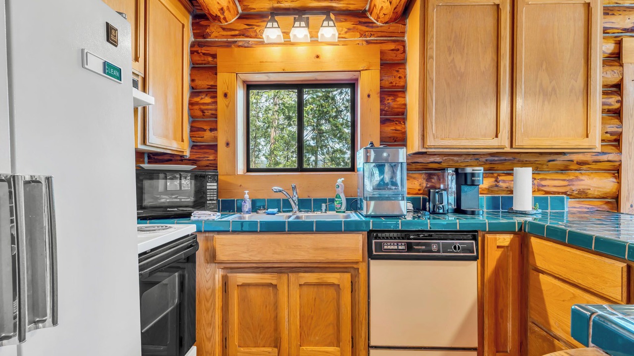 Photo of Kitchen in Twain Harte