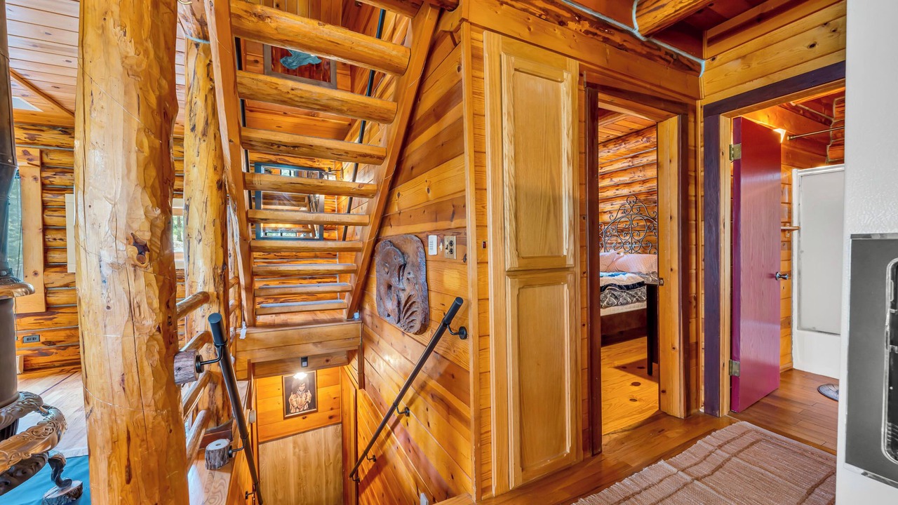 Photo of Bedroom in Twain Harte