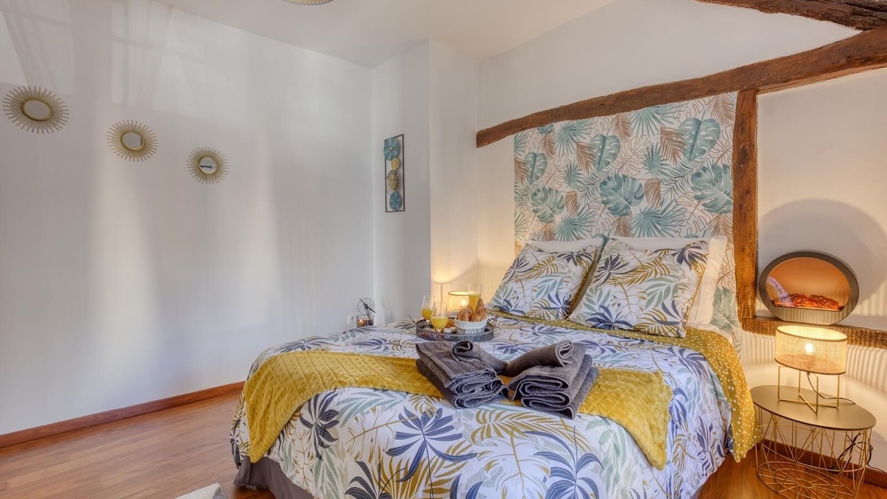 Photo of Bedroom in Dreux