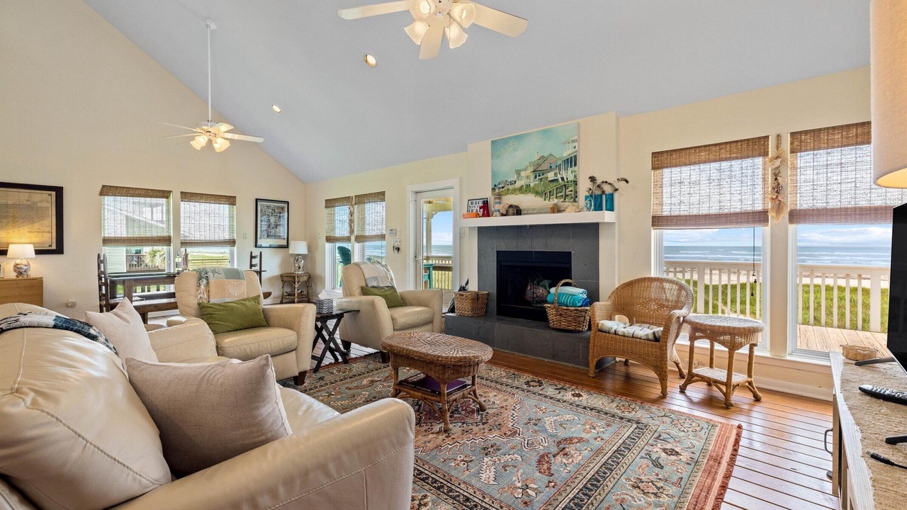 Photo of Bedroom in Galveston