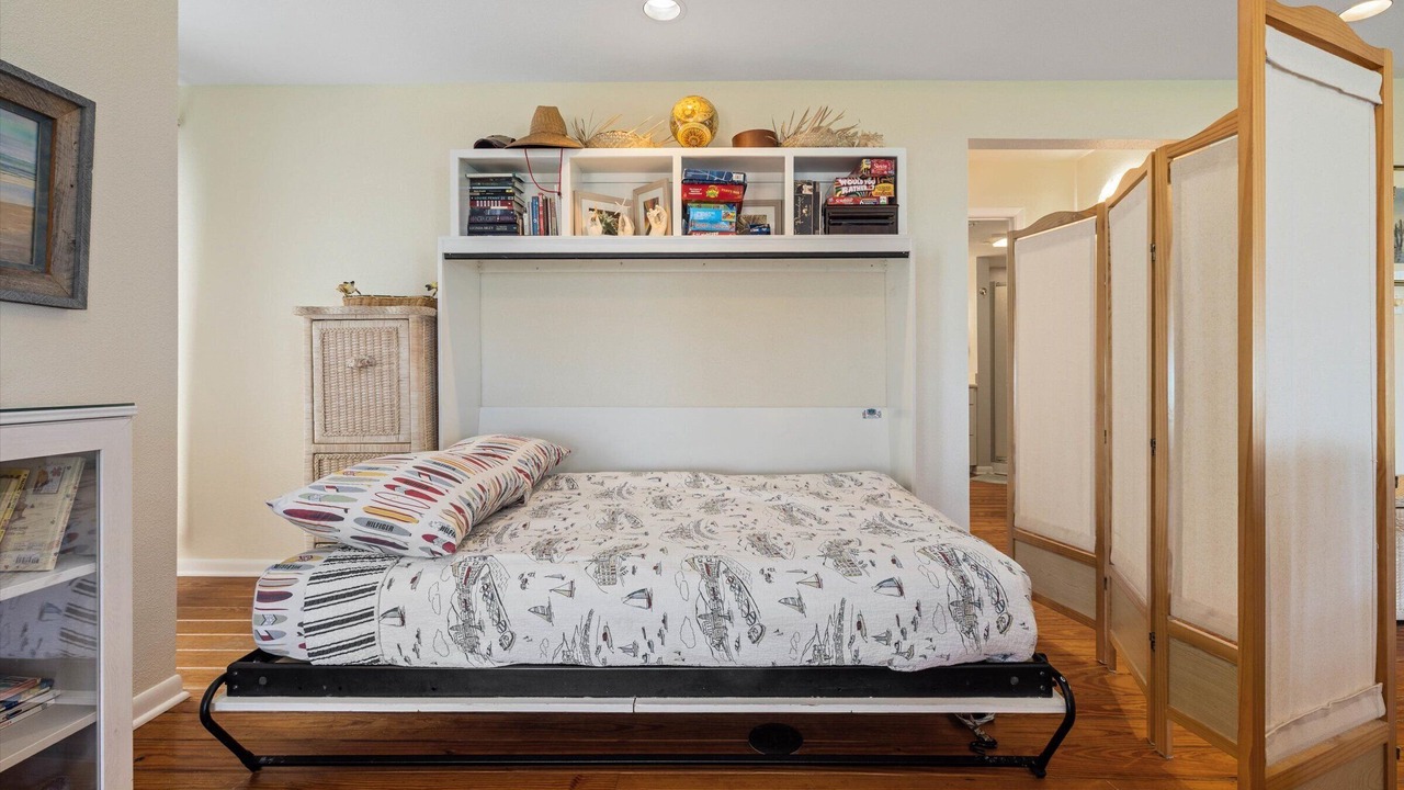 Photo of Bedroom in Galveston