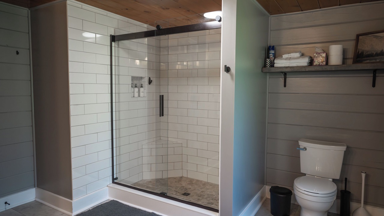 Photo of Bathroom in Sterling