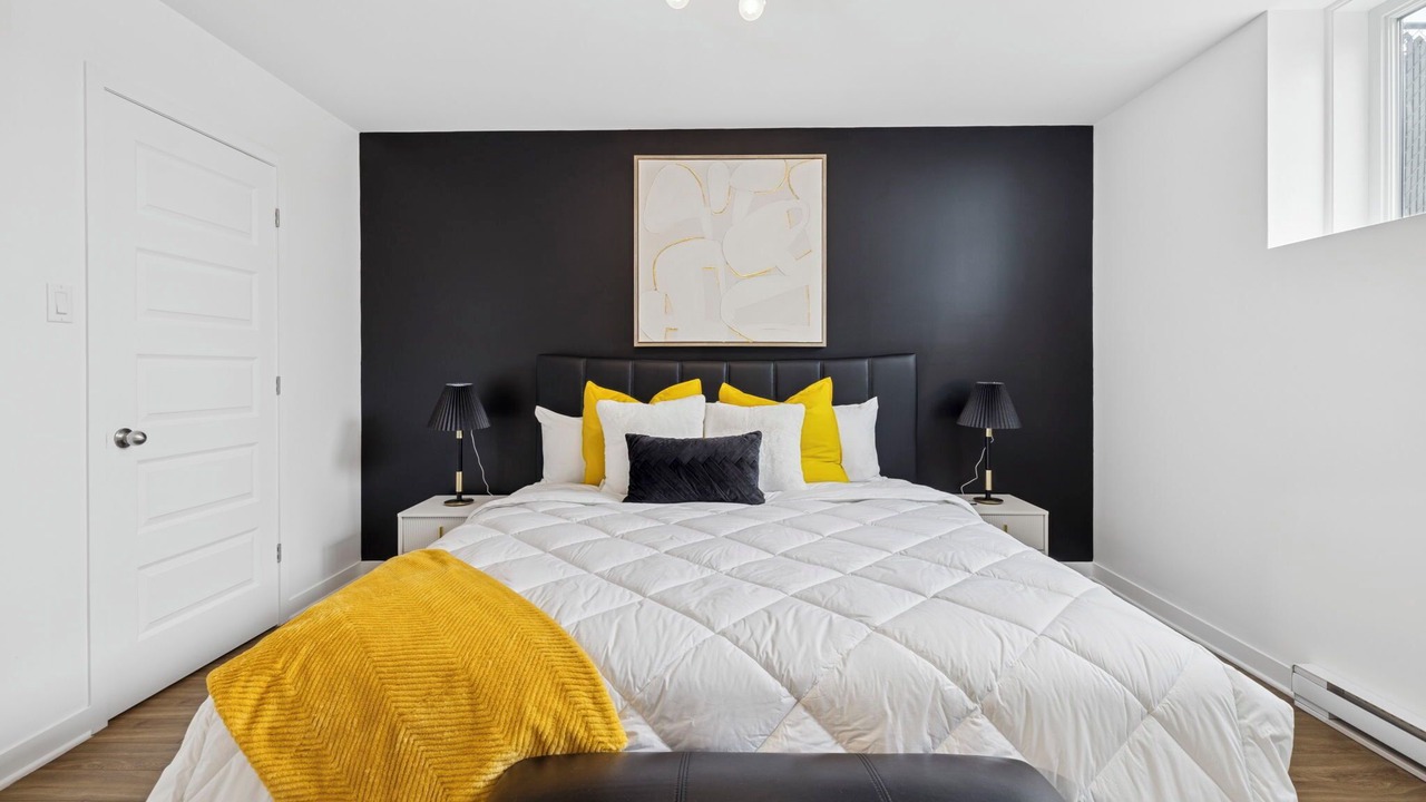 Photo of Bedroom in Laval