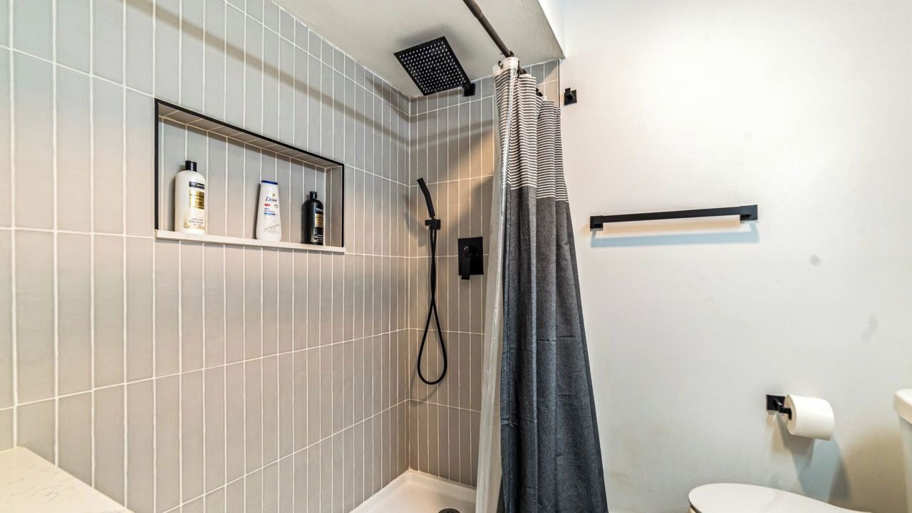 Photo of Bathroom in Park Central