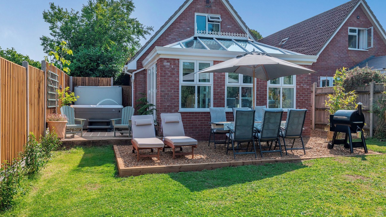 Photo of Outdoor in Hethel