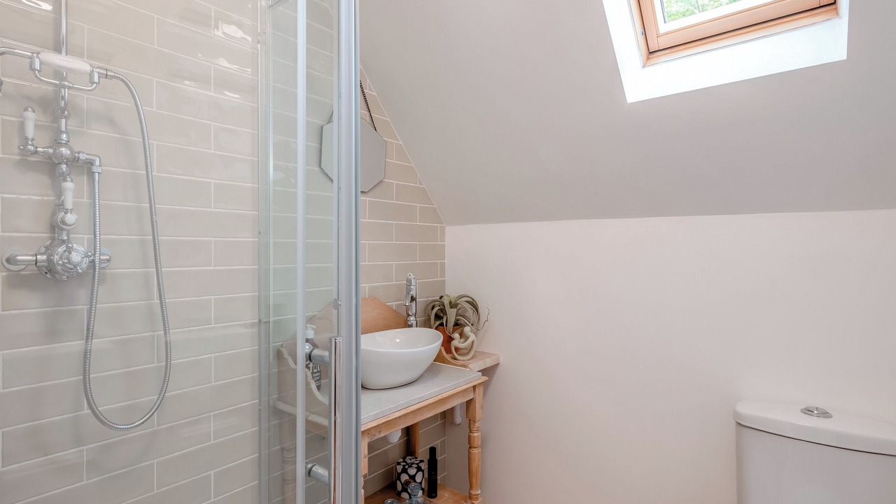 Photo of Bathroom in Hethel