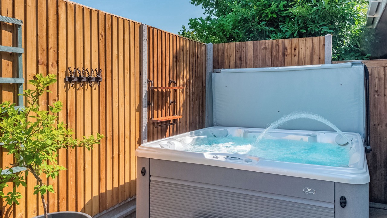 Photo of Others in Hethel