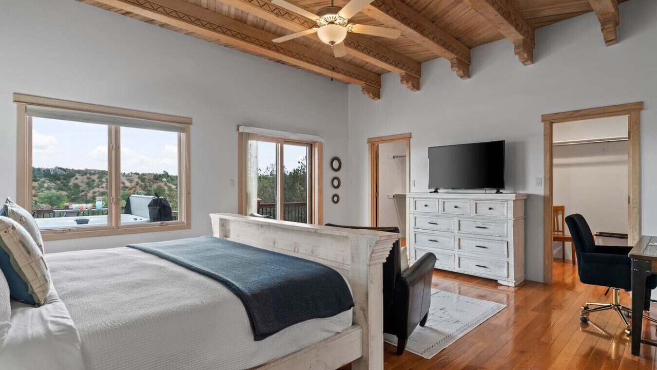 Photo of Bedroom in Northeast Santa Fe