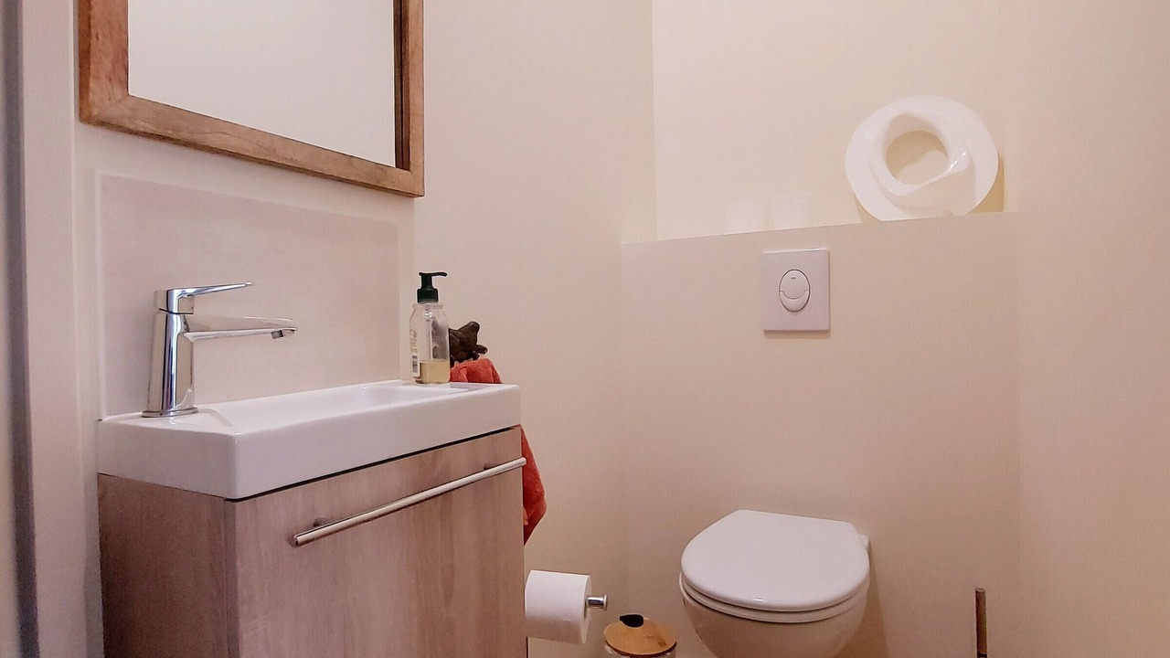 Photo of Bathroom in Chateau-Gontier