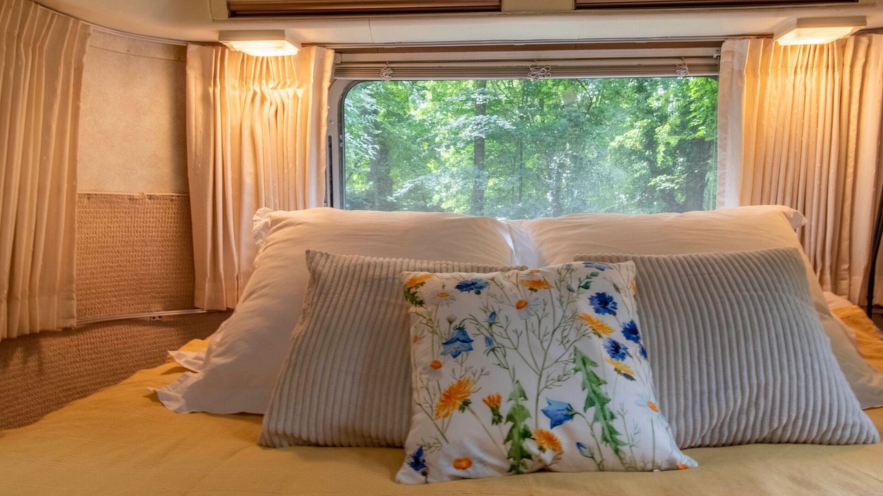 Photo of Bedroom in La Menitre