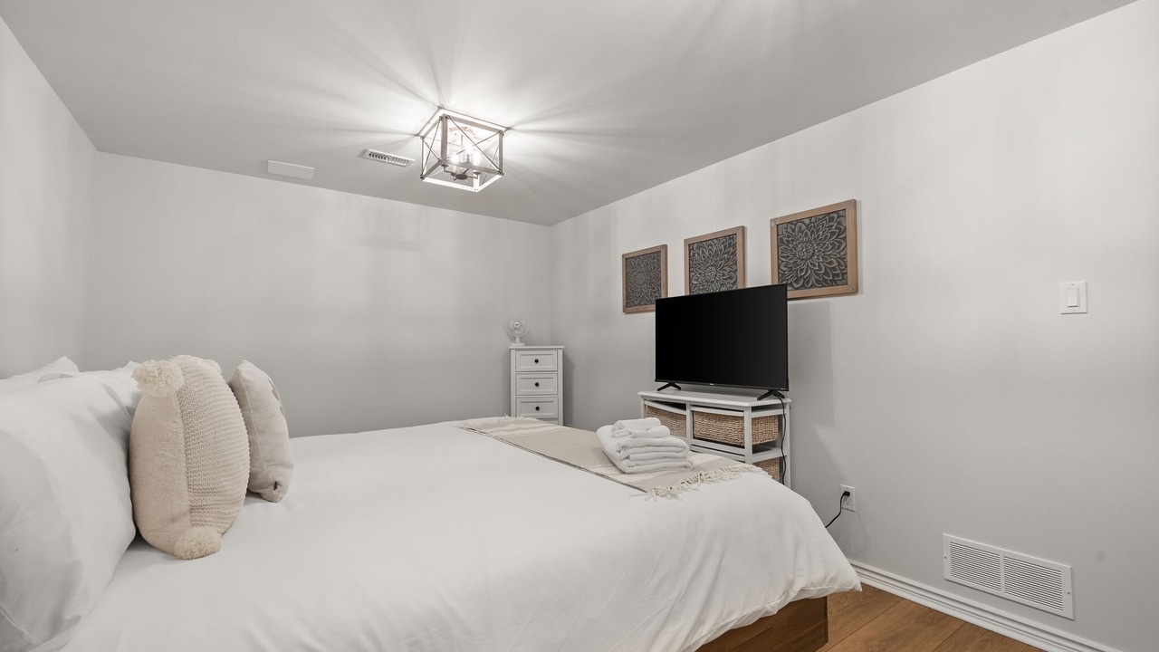 Photo of Bedroom in Tay Valley