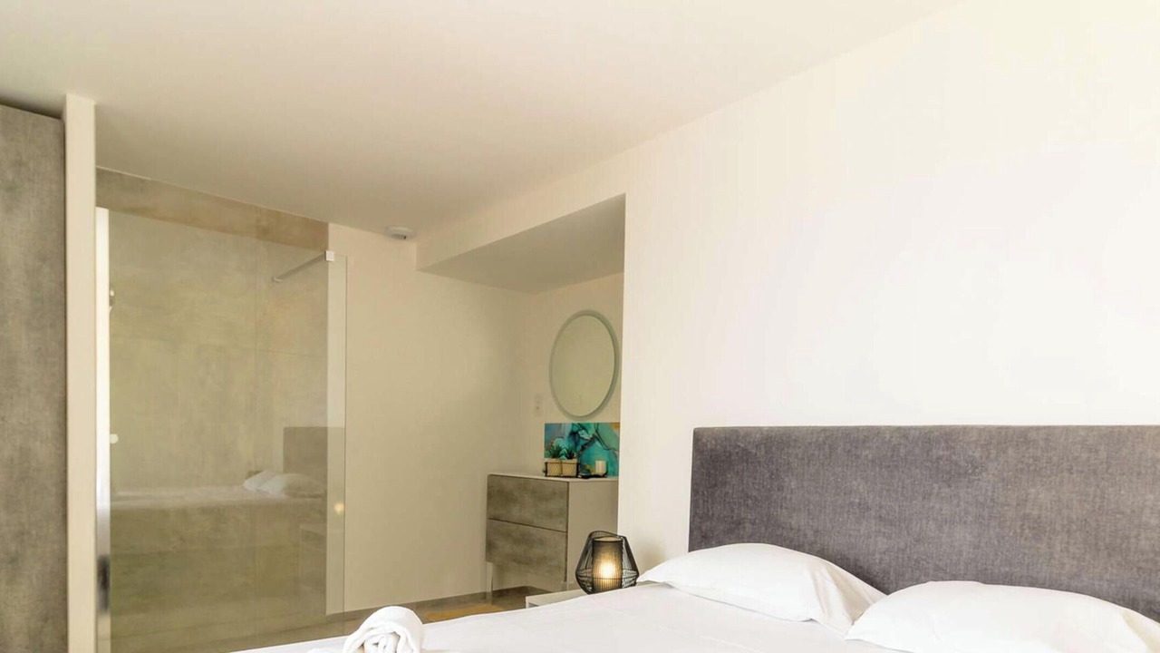 Photo of Bedroom in Cavaliere Beach