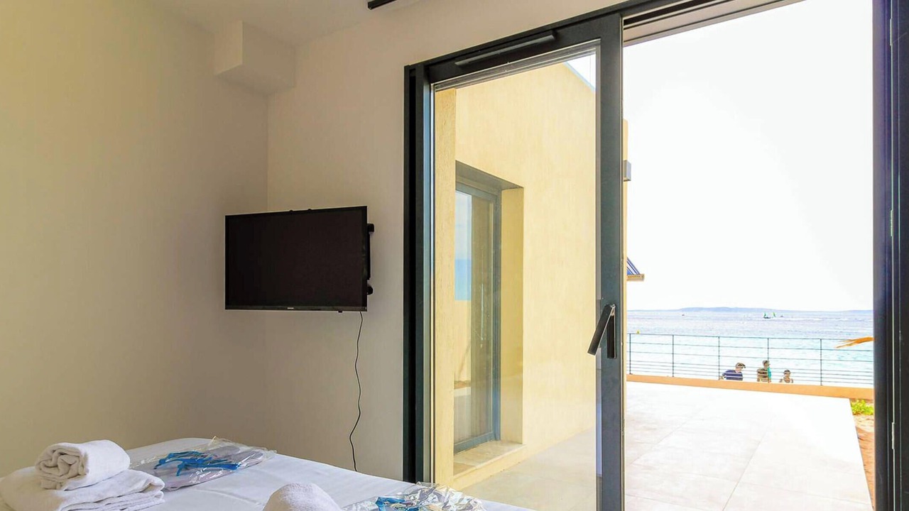 Photo of Bedroom in Cavaliere Beach