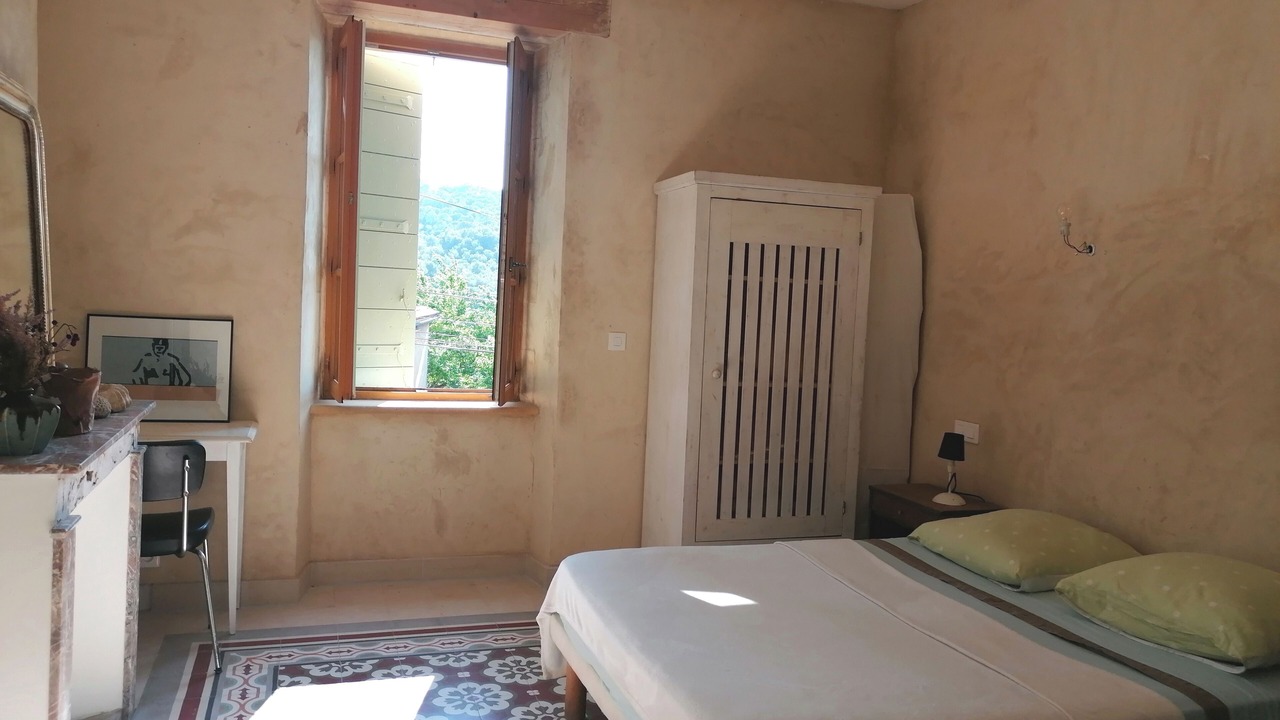 Photo of Bedroom in Sabran