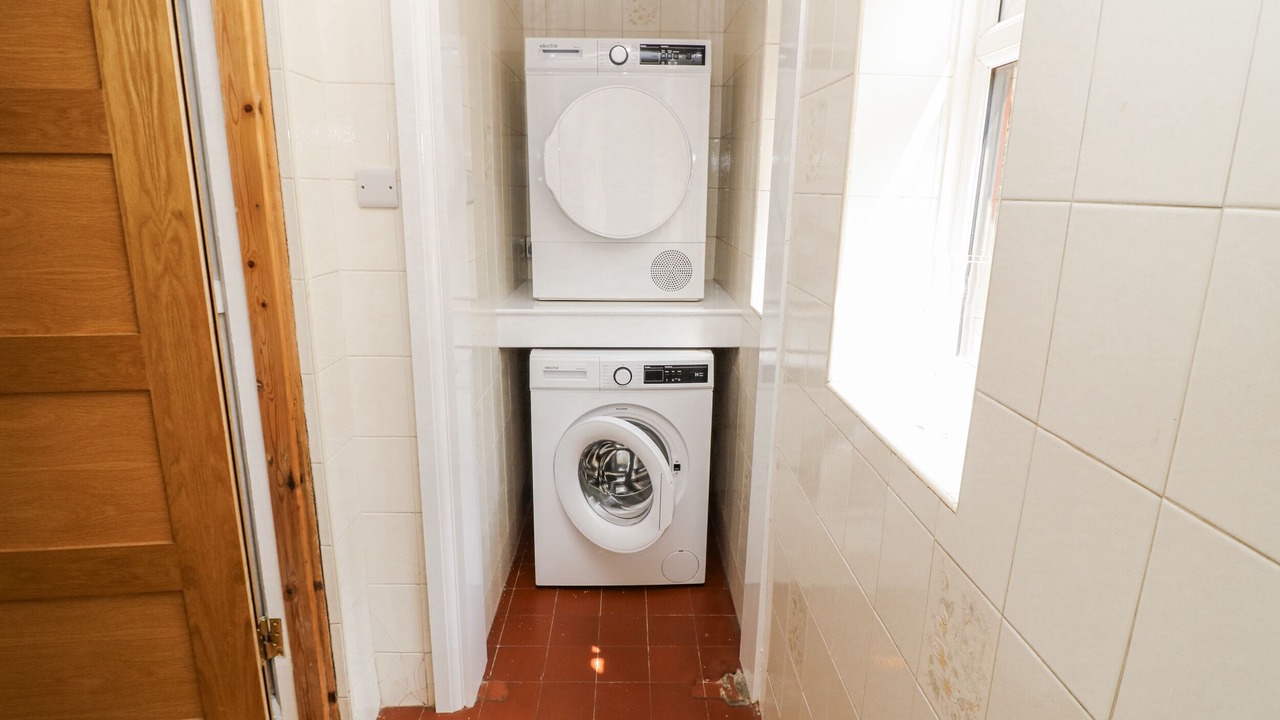 Photo of Others in Ridgeway