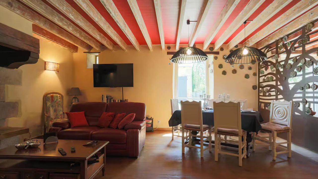 Photo of Livingroom in Yvignac-la-Tour