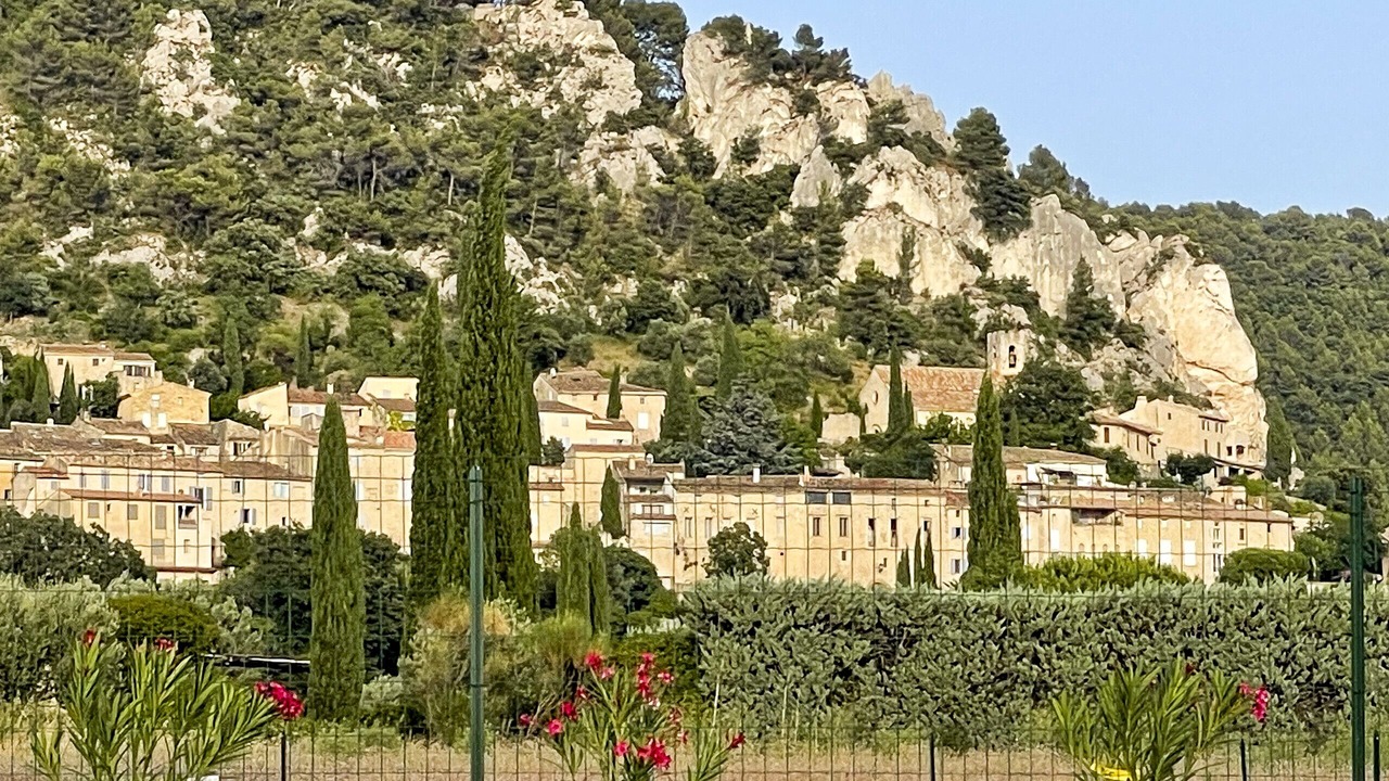 Photo of Others in Seguret