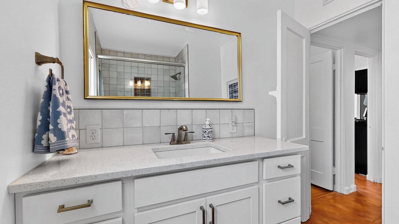 Photo of Bathroom in Old Town