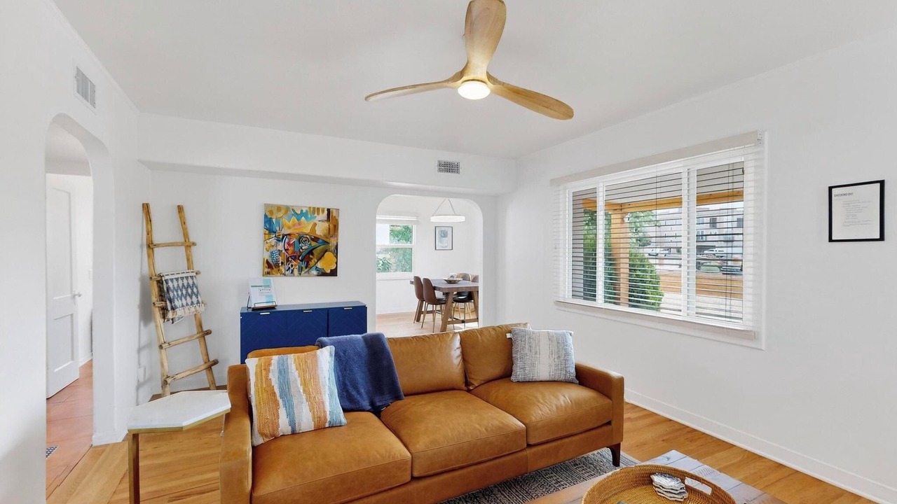 Photo of Livingroom in Old Town