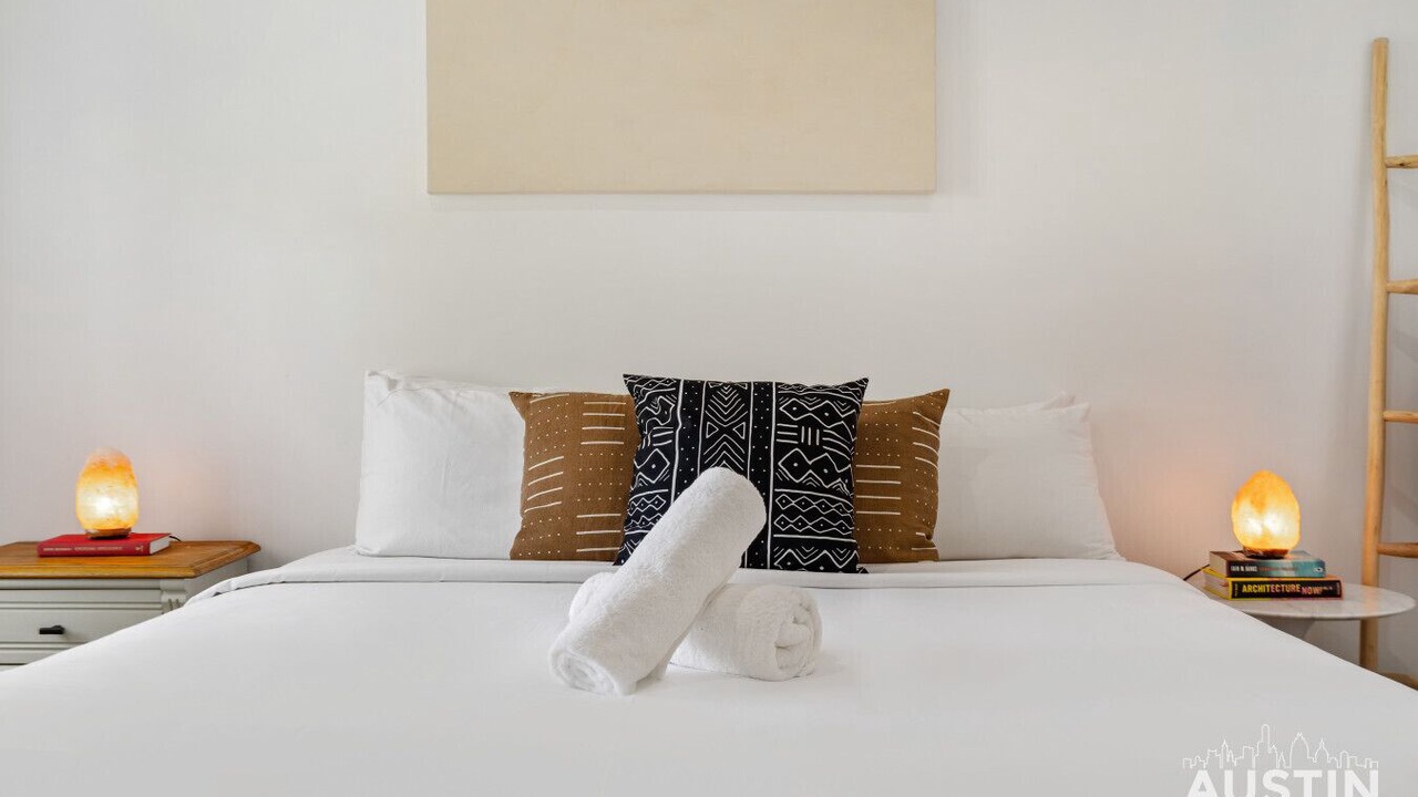 Photo of Bedroom in McNeil