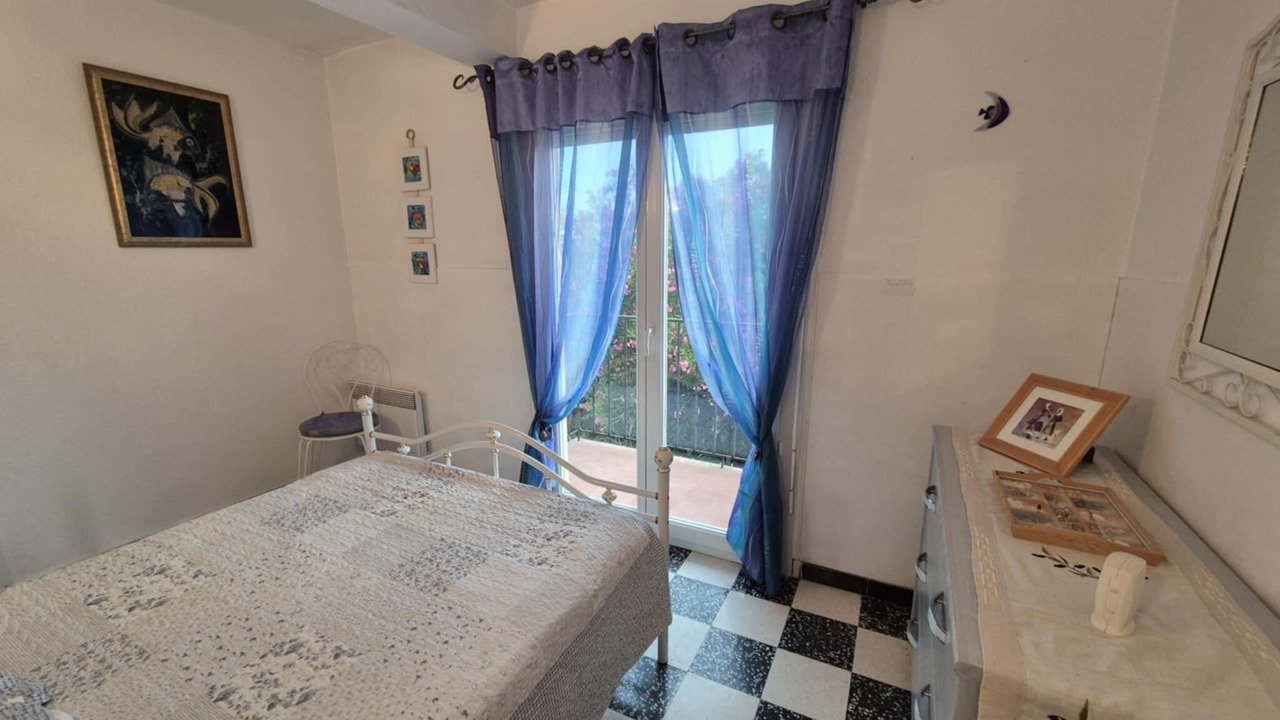 Photo of Bedroom in Saint-Andre