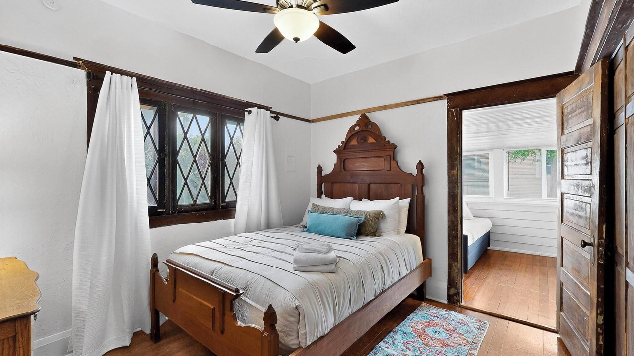 Photo of Bedroom in Downtown Albuquerque