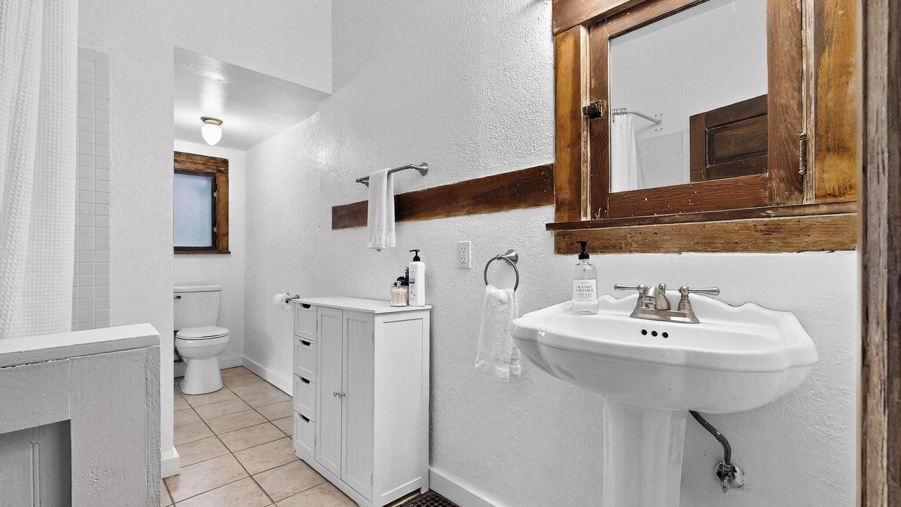 Photo of Bathroom in Downtown Albuquerque