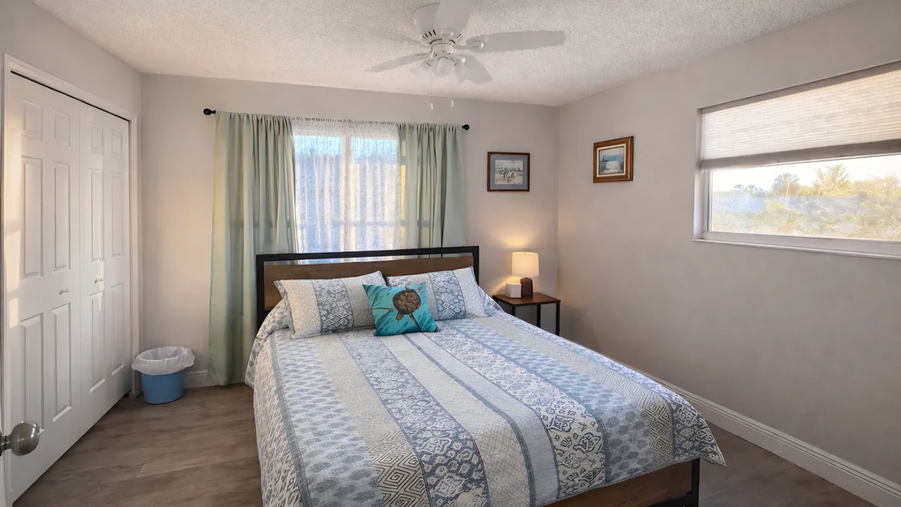 Photo of Bedroom in Iona