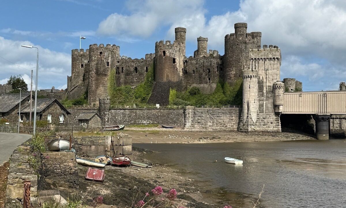 Photo of Others in Henryd