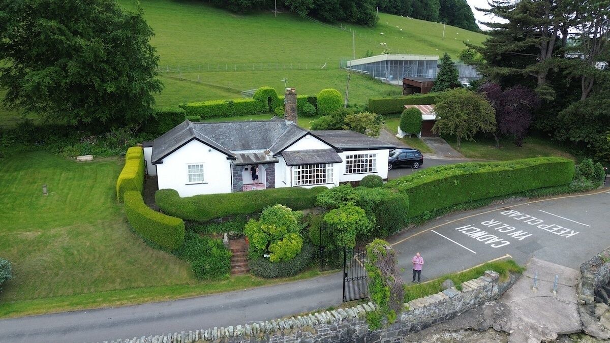 Photo of Outdoor in Henryd