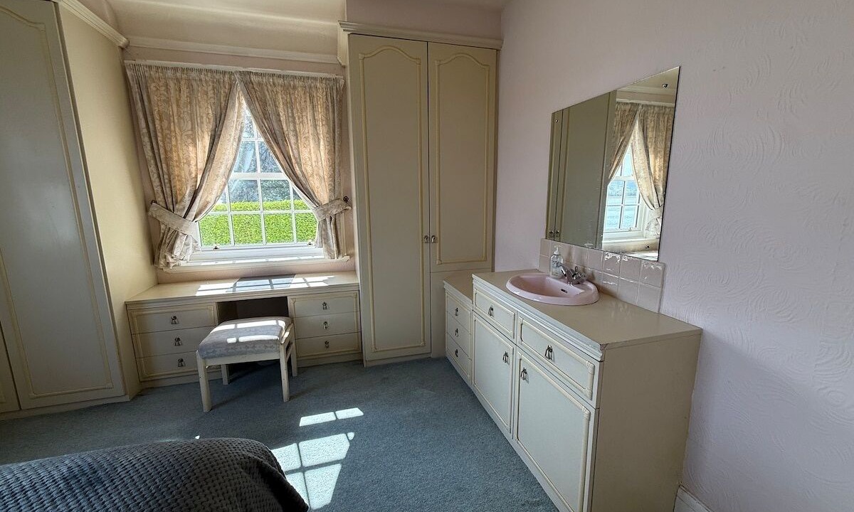 Photo of Bedroom in Henryd