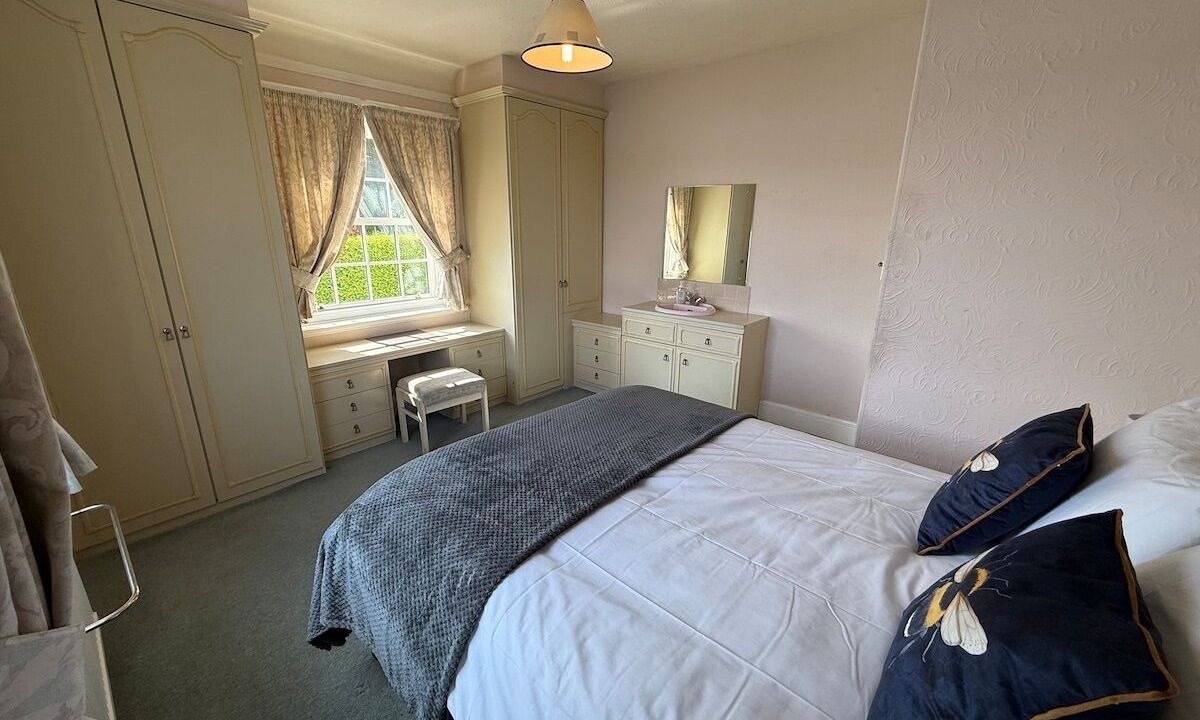 Photo of Bedroom in Henryd