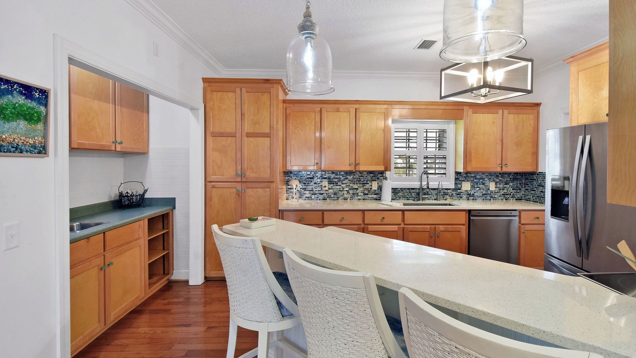 Photo of Others in Saint Simons Heights