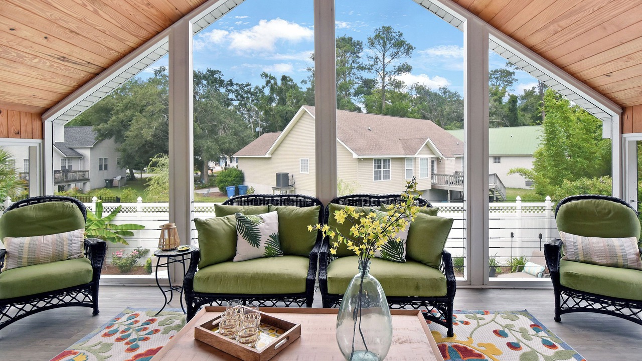 Photo of Others in Saint Simons Heights