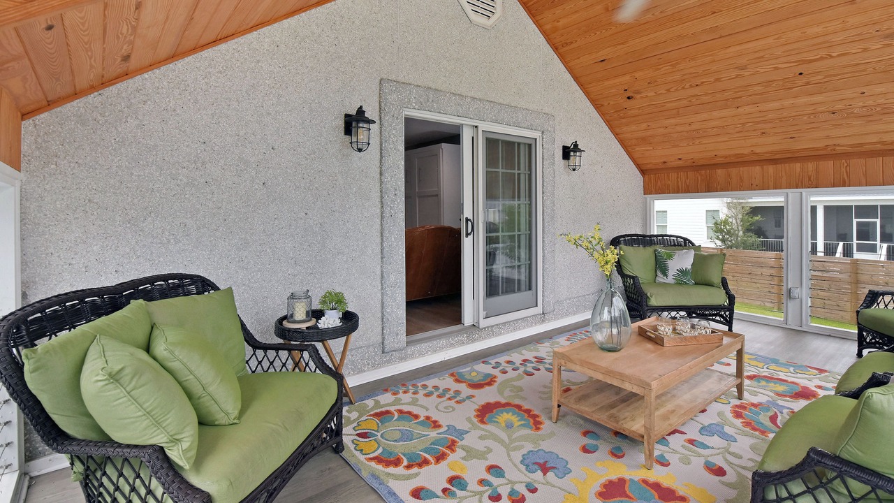 Photo of Others in Saint Simons Heights