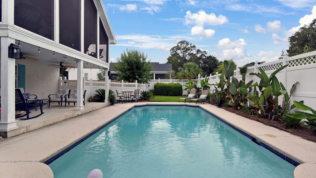 Photo of Others in Saint Simons Heights