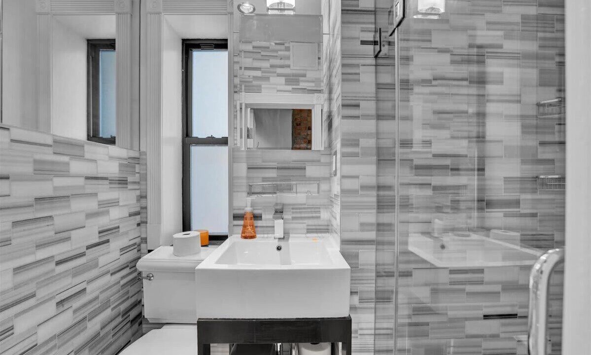 Photo of Bathroom in Gramercy