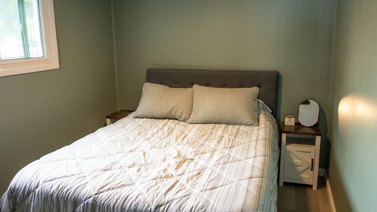 Photo of Bedroom in Conesus