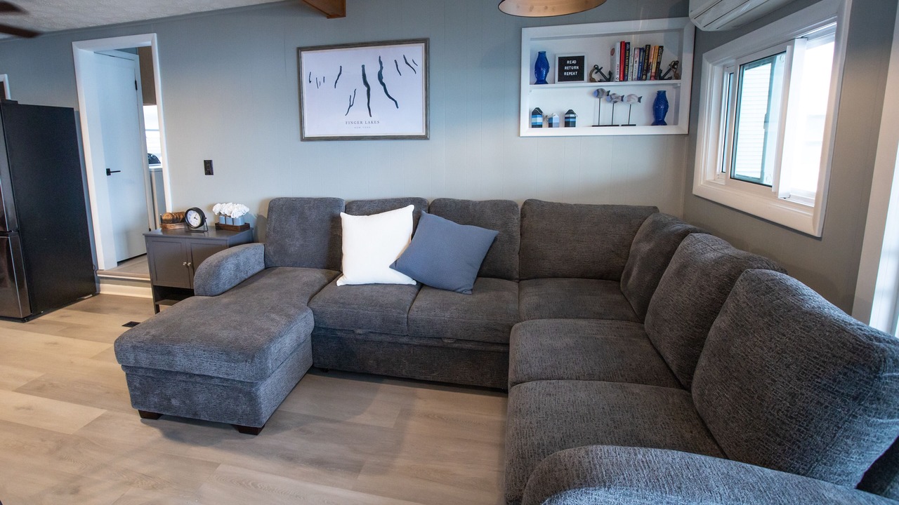 Photo of Livingroom in Conesus