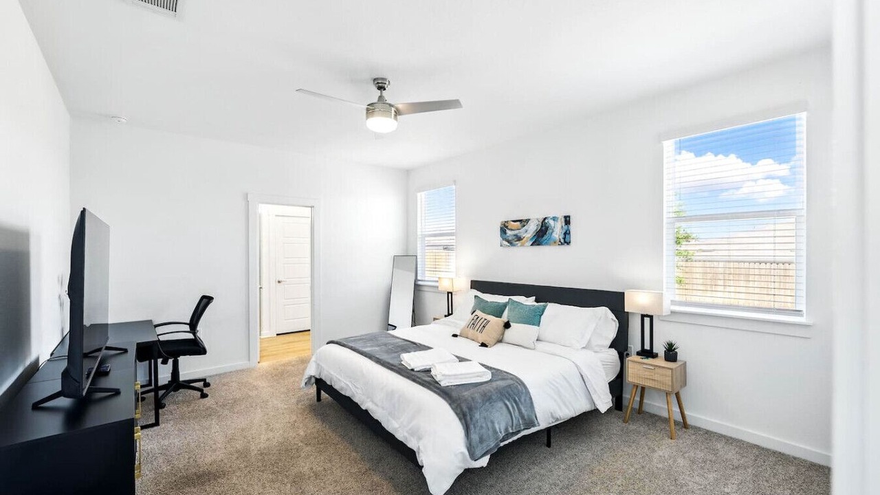 Photo of Bedroom in Pflugerville
