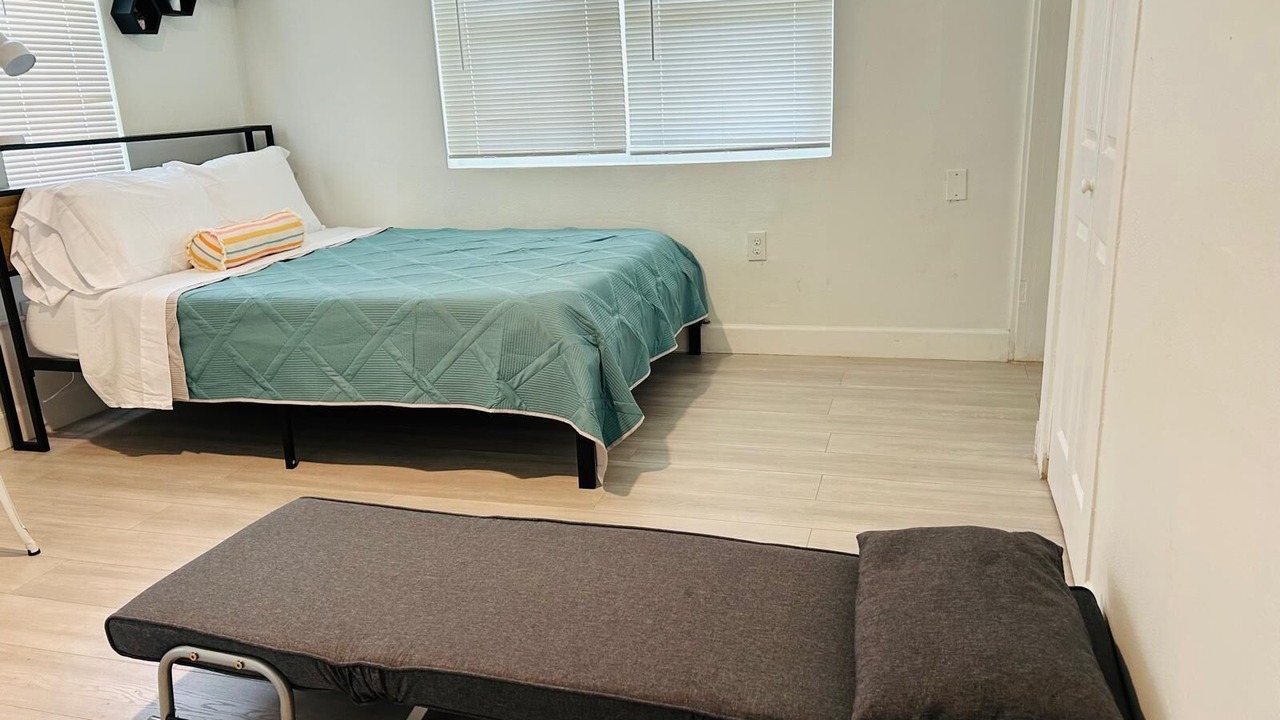 Photo of Bedroom in Tropic