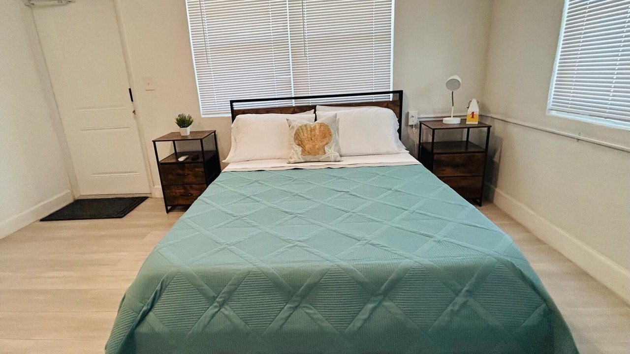 Photo of Bedroom in Tropic