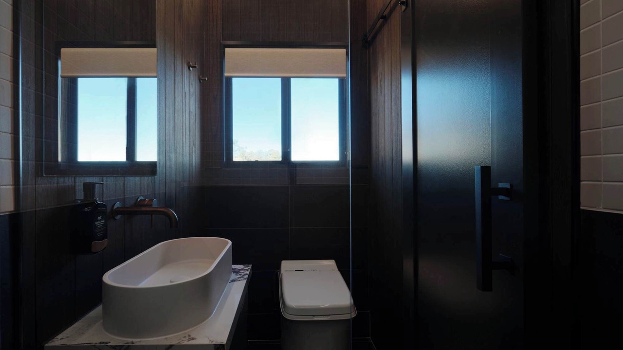 Photo of Bathroom in Toolleen