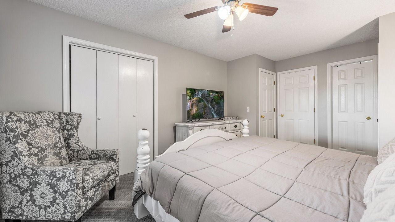 Photo of Bedroom in Ellijay