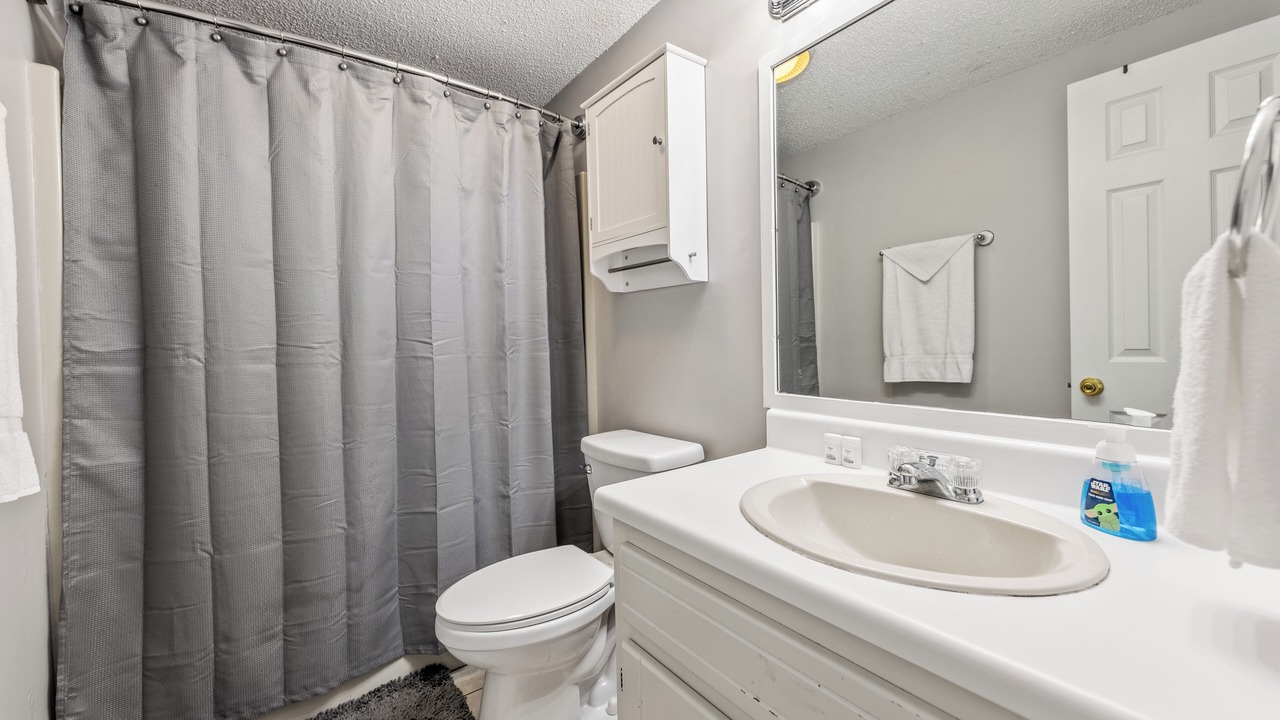 Photo of Bathroom in Ellijay